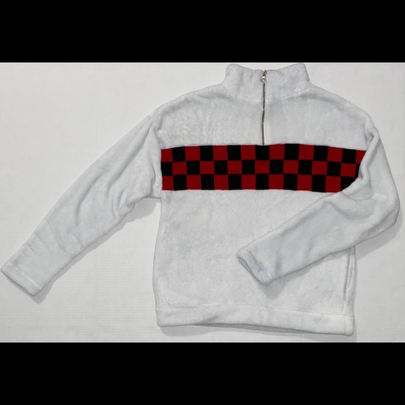 Forever 21 Fuzzy Sweater - Picture 1 of 3